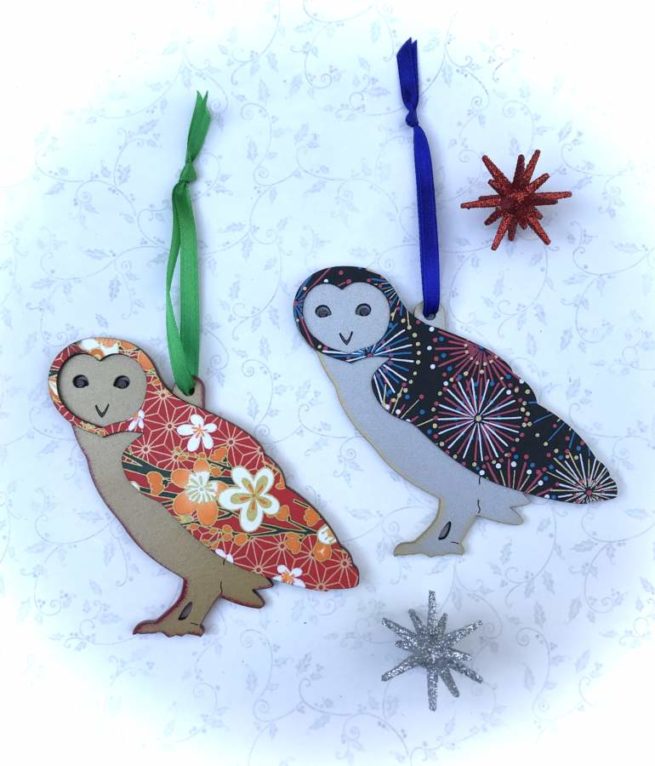 barn owl ornament vignette